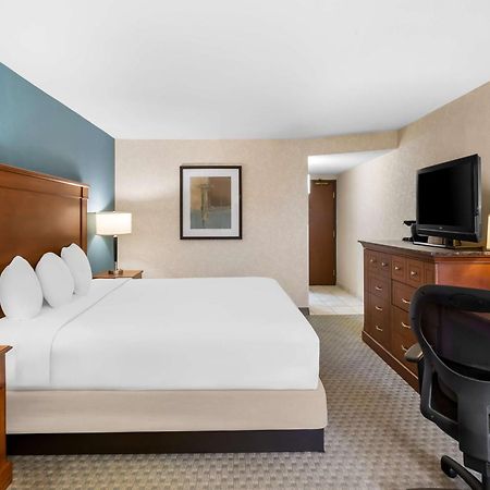Отель Sonesta Essential Houston Hobby Airport Экстерьер фото