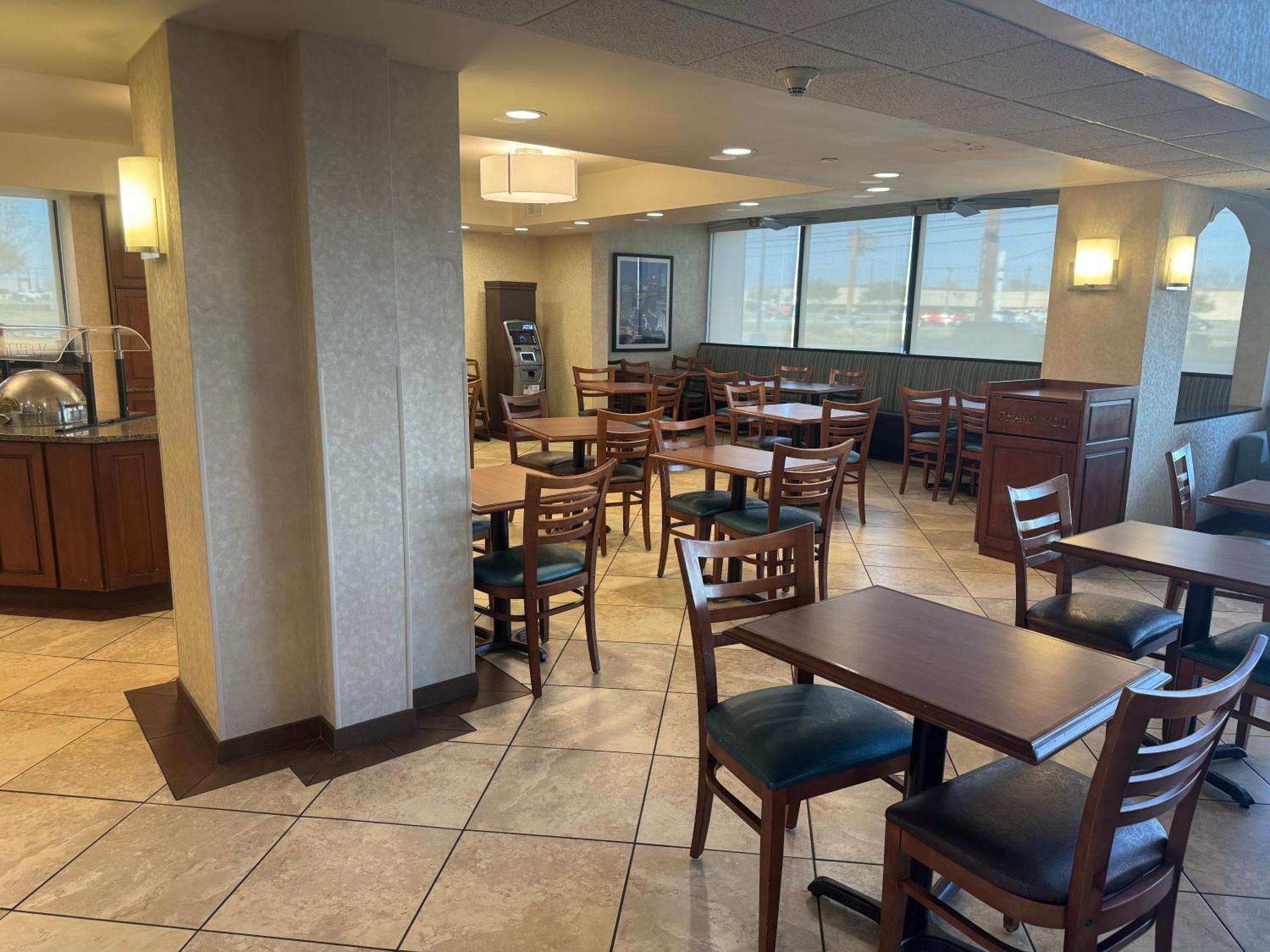 Отель Sonesta Essential Houston Hobby Airport Экстерьер фото