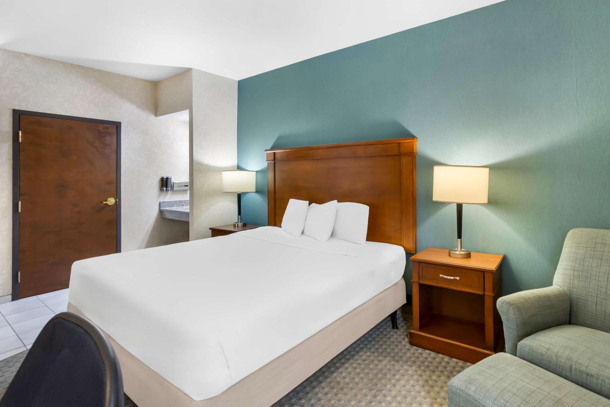Отель Sonesta Essential Houston Hobby Airport Экстерьер фото